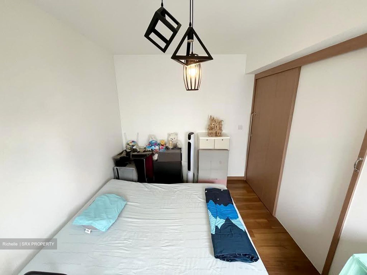 Blk 102B Eastcreek @ Canberra (Sembawang), HDB 2 Rooms #613568691